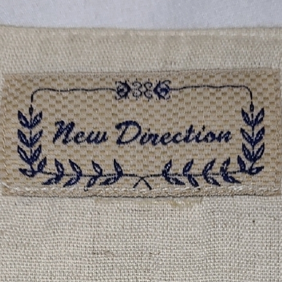 New directions unique Cream and black Giraffe Embroidered Vest - Picture 2 of 9